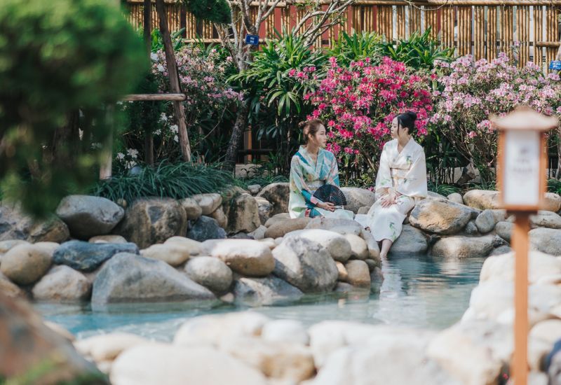 Kh&aacute;m Ph&aacute; Quy Tắc Tắm Onsen: Tinh Hoa Văn H&oacute;a Nhật Bản